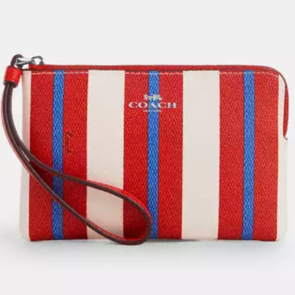 🆕 COACH Corner Zip Stripe Print Wristlet